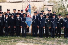 bg003